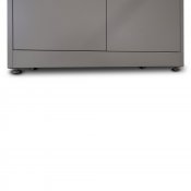 Justerbara fötter till plåtskåp